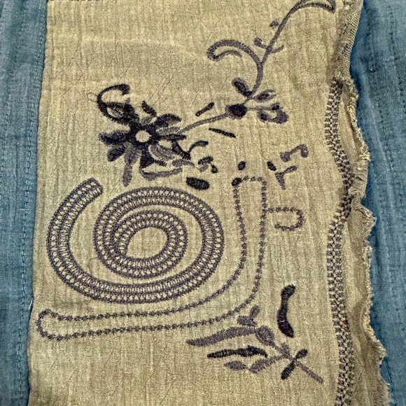 POL Green Embroidered Wide Leg Pants - Picture 6 of 12